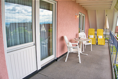 01_11-Fewo 4 Balkon mit Seesicht k